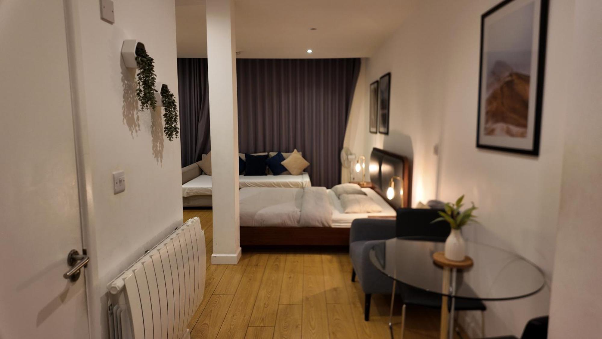 Sleep6 In Leicester Square, Soho Vr7 London Eksteriør billede